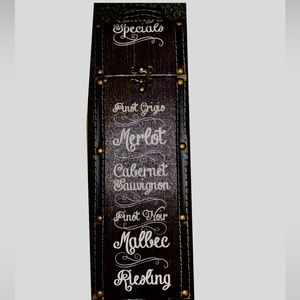 ELEMENTS Luggage Style Today’s Specials Vinyl and Leather, Wood, Metal Clasp box